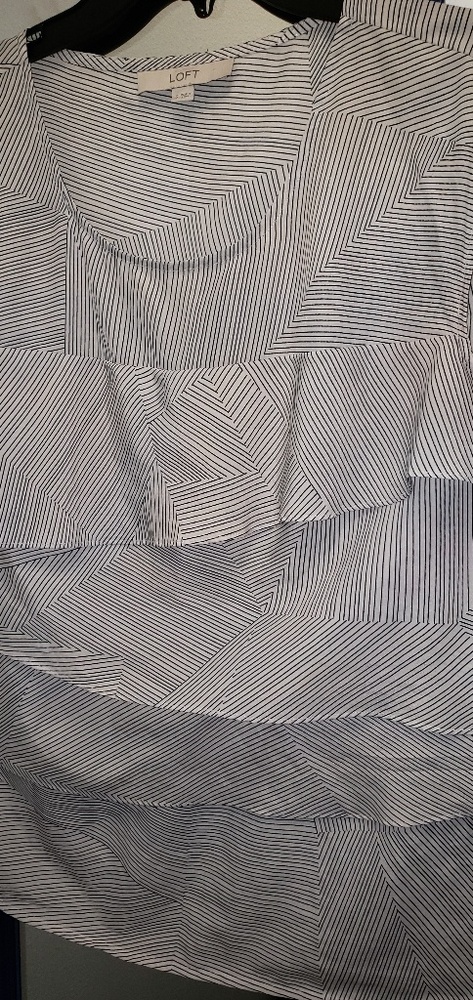 Ann Taylor Loft Striped Workday Shirt sz S